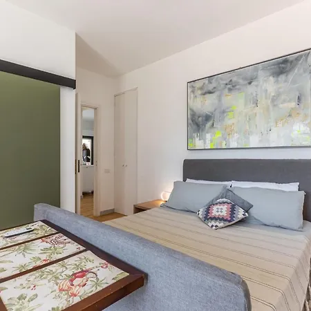 Arenella Elegant With Private Parking *